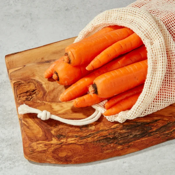 Organic Fresh Whole Carrots, 2 lb Bag